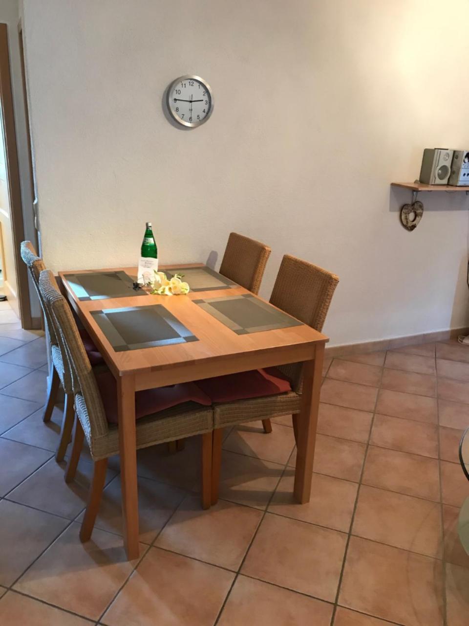 ארנסט Residenz Moselzauber - Ferienwohnungen Mit Pool Landschaft מראה חיצוני תמונה